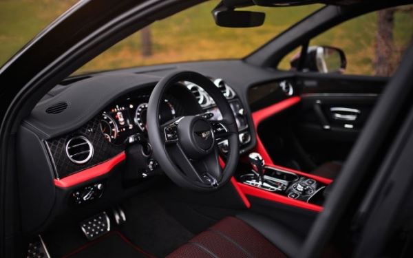 Эксклюзивные Bentley Bentayga V8 Design Series достанутся трём российским покупателям
