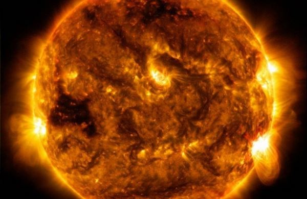<br />
Китайские учёные планируют запустить искусственное Солнце в 2020 году<br />
