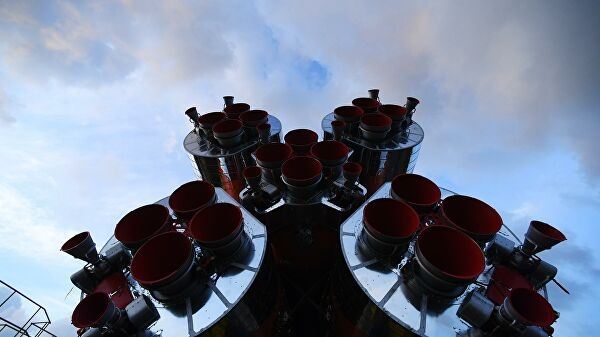 <br />
Роскосмос объяснил перенос пуска ракеты «Союз-СТ-А»<br />
