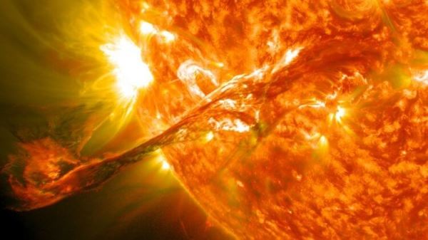 Ученые впервые зафиксировали магнитный взрыв на Солнце