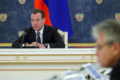 <br />
Медведев выделил 37 миллиардов рублей на сибирский синхротрон<br />
