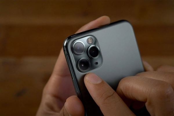 Apple купила разработчика технологий для фотокамер смартфонов
